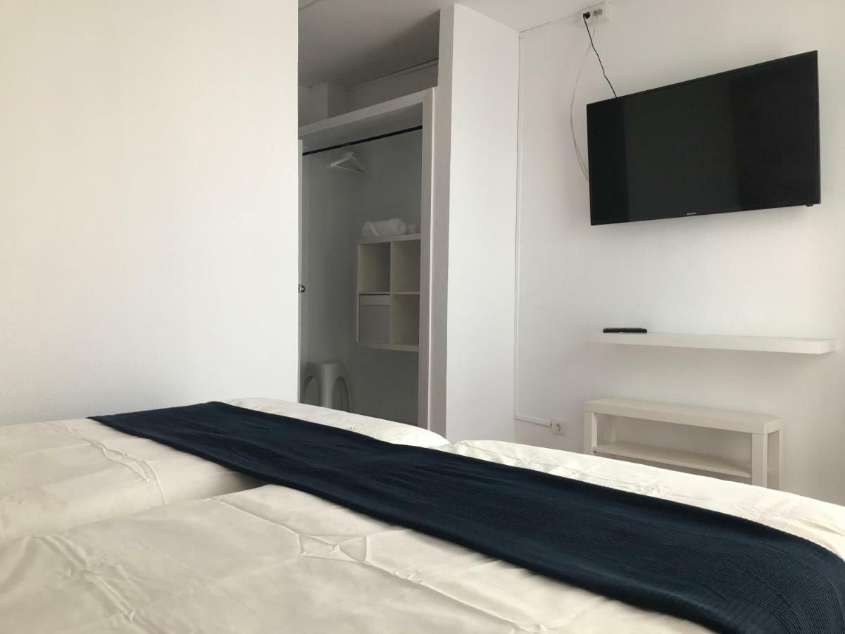 Hotel Playa San Cristobal Альмуньекар Экстерьер фото