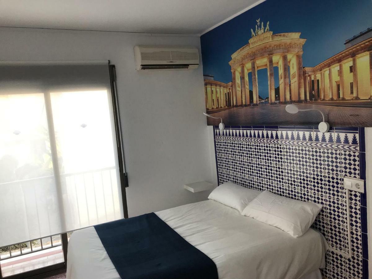Hotel Playa San Cristobal Альмуньекар Экстерьер фото