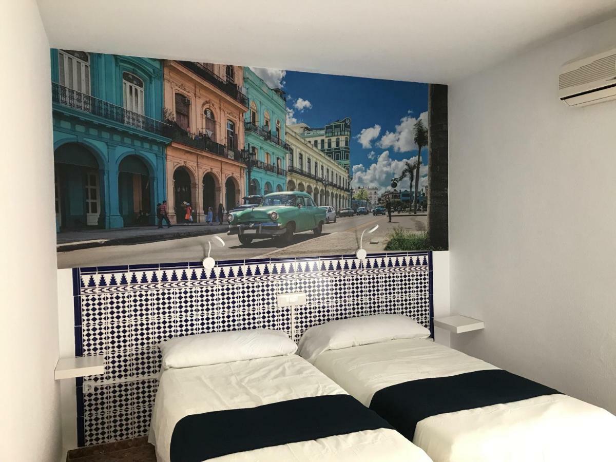 Hotel Playa San Cristobal Альмуньекар Экстерьер фото