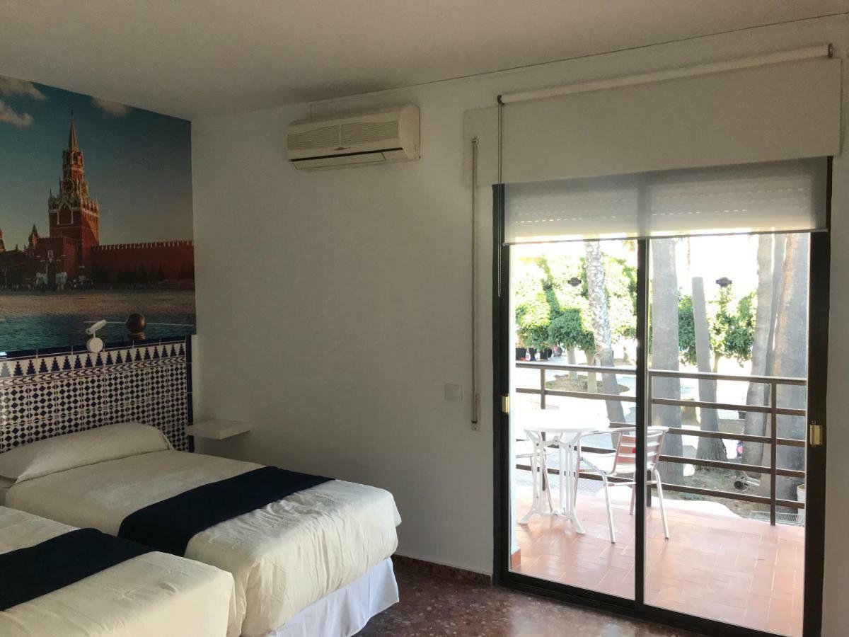 Hotel Playa San Cristobal Альмуньекар Экстерьер фото